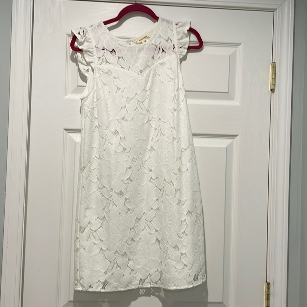 Monteau NWOT White Lace Dress